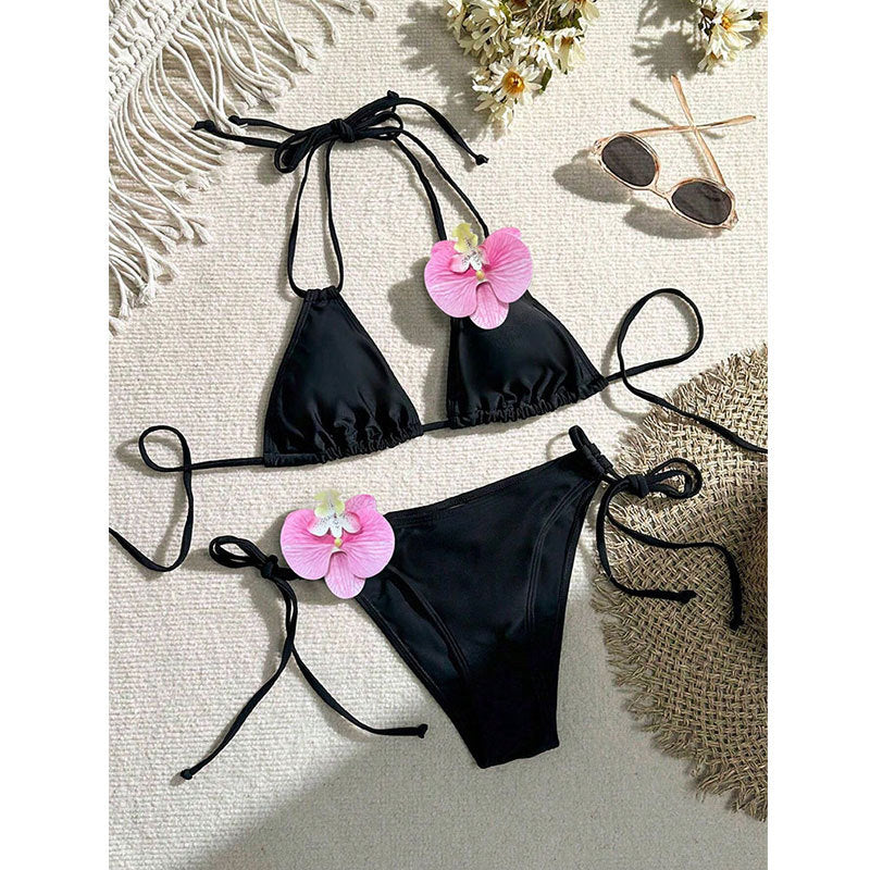 Damen Bikinis mit floralem Akzent W&W