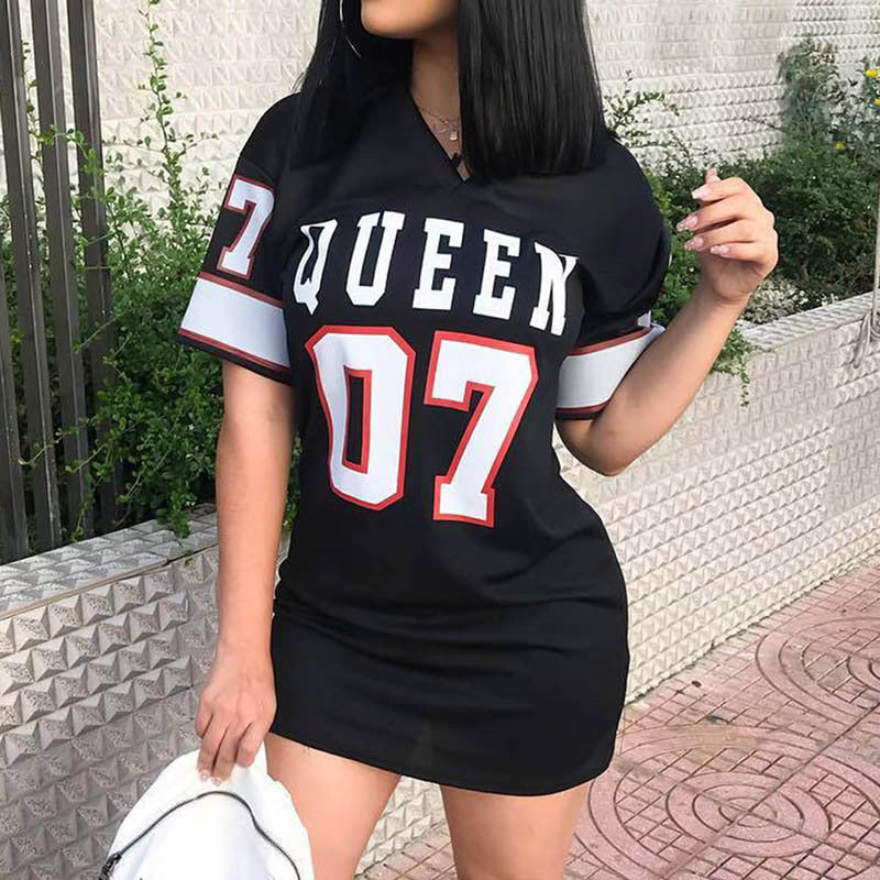 Damen Sportliches T-Shirt mit V-Ausschnitt und Druckmotiv W&W