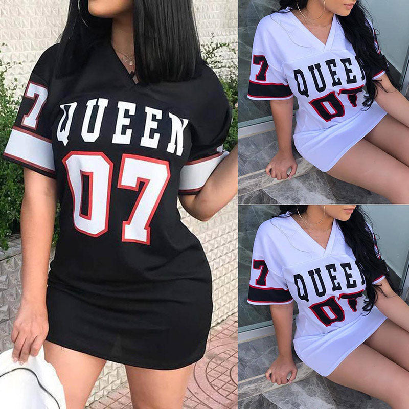 Damen Sportliches T-Shirt mit V-Ausschnitt und Druckmotiv W&W